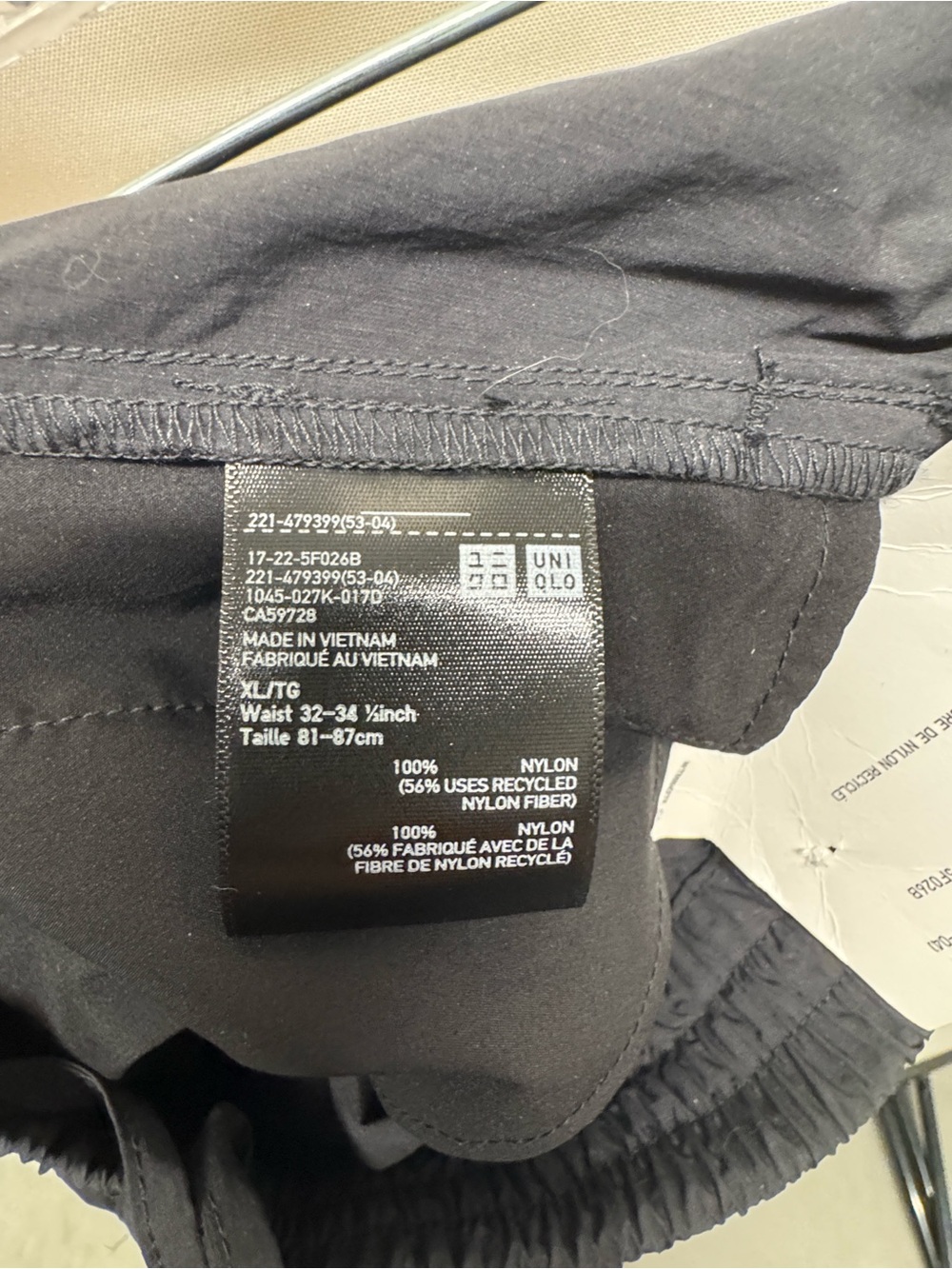 UNIQLO Wide-Leg Culotte Pants in Black - Picture 6 of 9